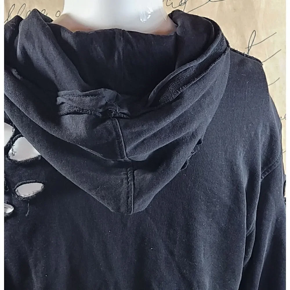 Distressed shirt - Picture 8 of 12